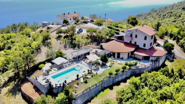 Casa Perla Holidays Jurasi Exterior foto